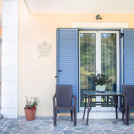 Anna Maria House Перама